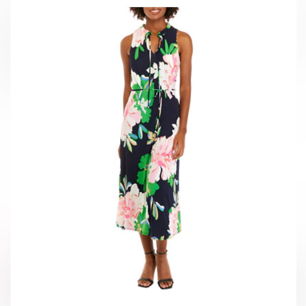 NWT Tommy Hilfiger Sleeveless Floral V-neck Dress.